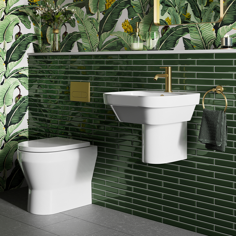 Small bathroom layouts | Discover dreamy small wash basins and toilets with the Curve2 collection of small bathroom solutions